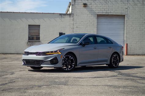 2022 Kia K5 GT-Line Packs a Whole Lot of Value - CNET