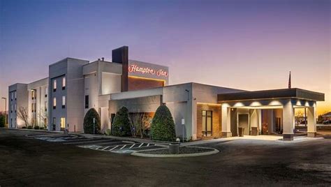 HAMPTON INN SPRINGFIELD - Hotel Reviews, Photos, Rate Comparison ...