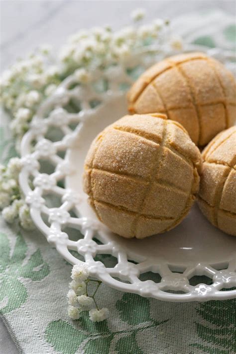 Japanese Melon Bread | Japanese Recipes | Coriander & Lace