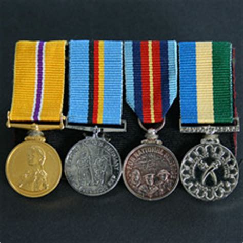 Miniature Medals at myCollectors