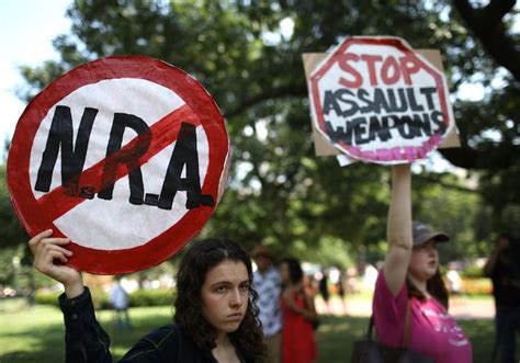 Gun-Rights Groups Celebrate as Gun Control Recedes From 2020 Debate