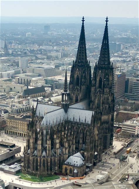 10 Largest Cathedrals in the World - Largest.org