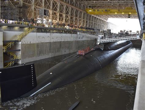 DVIDS - Images - USS Georgia (SSGN 729) Leaves Dry Dock After Extended Refit Period [Image 7 of 8]