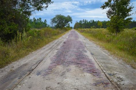 Florida’s Ghost Highway: The Old Red Brick Road