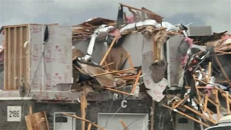 Severe storms cause damage in Tennessee as massive system moves across U.S.