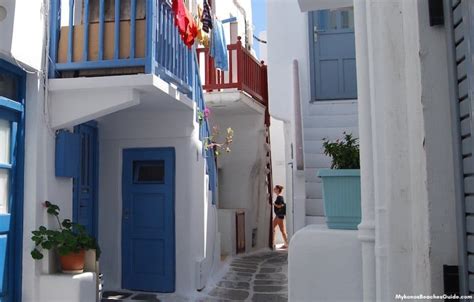 Chora Mykonos | Hotels - Restaurants - Bars | Book a Transfer