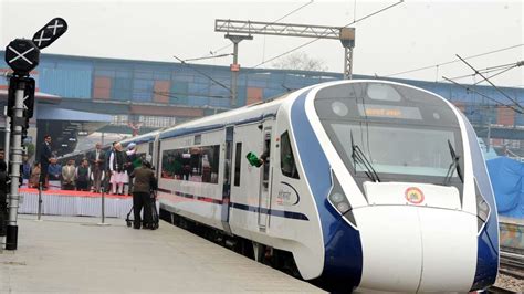 Vande Bharat achieves 130 kmph speed during inaugural run