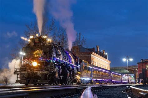 Book Your Polar Express Train Ride™ Adventure — Western Maryland Scenic Railroad