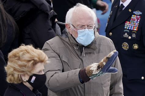 Bernie Sanders' Mittens Steal the Show at Biden's Inauguration - Newsweek