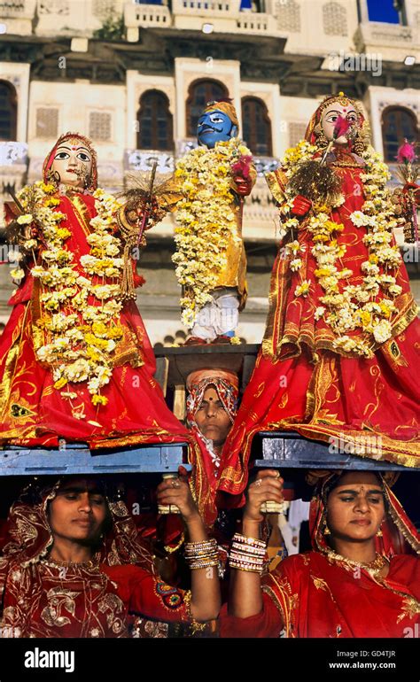 Gangaur festival Stock Photo - Alamy