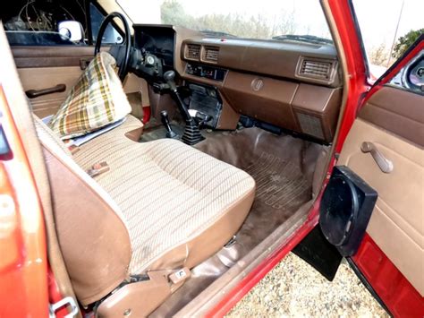 1985 Toyota Pickup - Interior Pictures - CarGurus