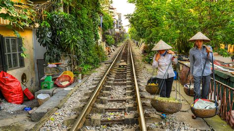 The rise and fall of Hanoi's 'Train Street'