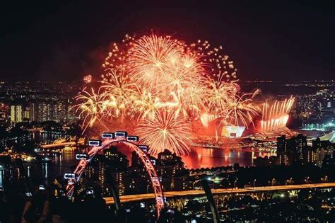 Where to watch New Year's Eve fireworks in Singapore