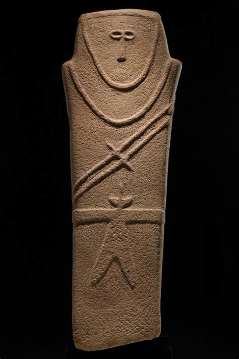 Smarthistory – Anthropomorphic stele