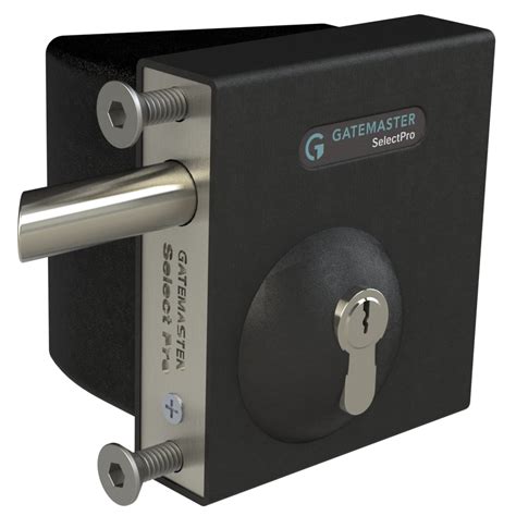 Select Pro Quick exit gate lock key access | Signet Locks