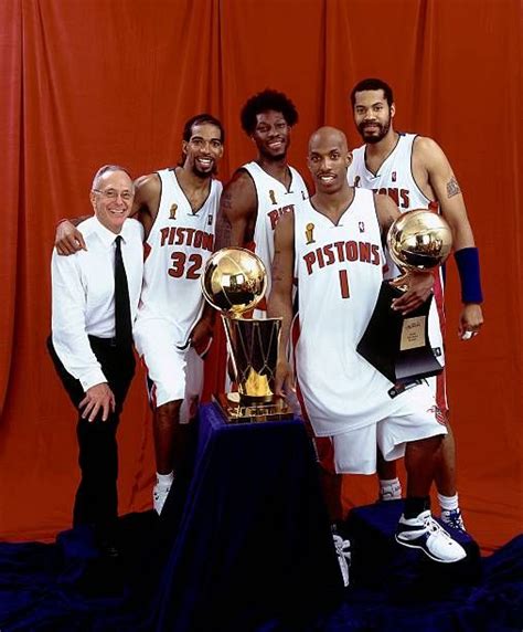 Detroit Pistons Coach 2004