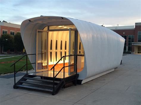 AMIE 3D-printed house at dusk | Photo: Carlos Jones | Oak Ridge ...