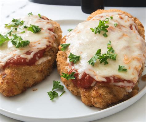 Air Fryer Copycat Olive Garden Chicken Parmigiana - Fork To Spoon