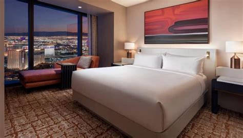 Best Hilton Hotels in Vegas to Book with Points - NerdWallet