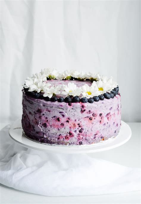 Very blueberry layer cake - Sugar Salted