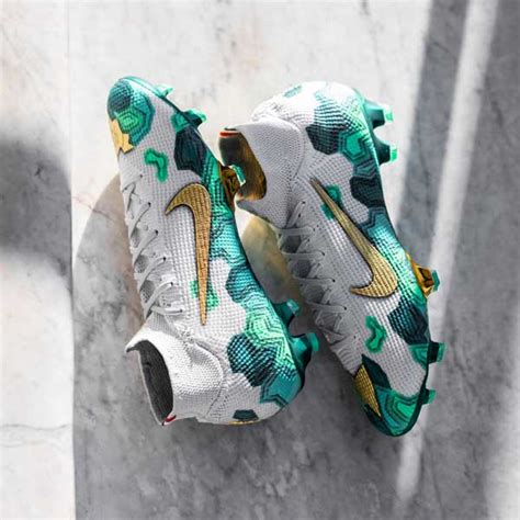 Closer Look at Mbappé's First Signature Nike Mercurial - SoccerBible | Girls soccer cleats, Cool ...