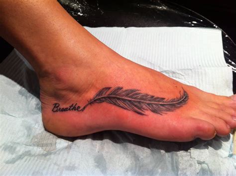 Image result for 3d realistic feather tattoo | Feather tattoo foot, Girl tattoos, Feather tattoos