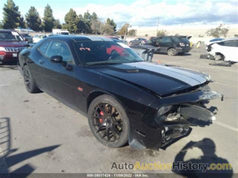 2C3CDYCJ3CH130217 DODGE CHALLENGER SRT8 392 - View history and price at ...