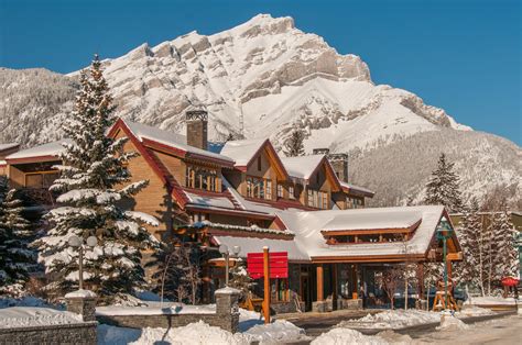 Banff Ptarmigan Inn, Lake Banff Ski Resort Canada - Snowcapped Travel