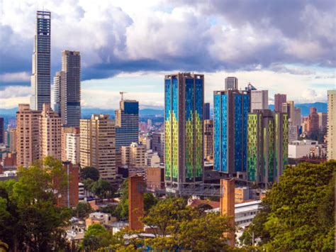 2,200+ Office Buildings In Bogota Colombia Stock Photos, Pictures ...