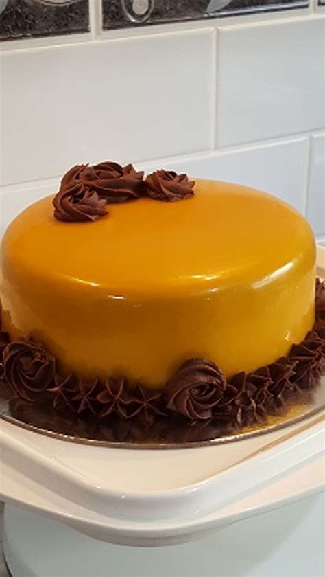 caramel mirror glaze cake