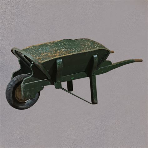 Antiques Atlas - Antique Victorian Garden Wheelbarrow, Wooden as272a1755 / A1217