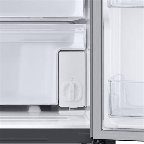 Samsung 27.4-cu ft Side-by-Side Refrigerator with Ice Maker, Water and ...