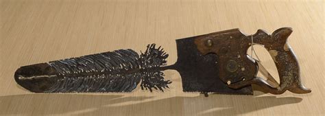 Artist uses old saws to create 'cutting edge' art | Daniel Swanick