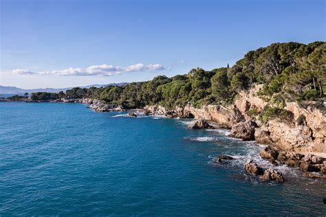 11 Best Beaches in Cannes | Celebrity Cruises