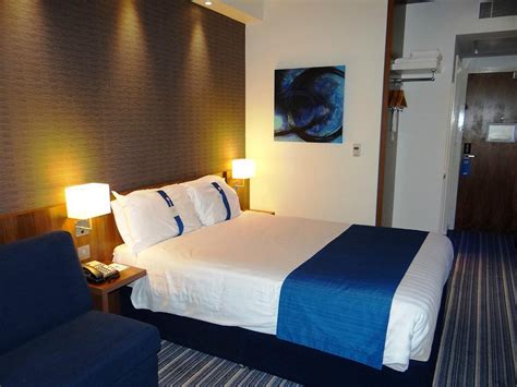 HOLIDAY INN EXPRESS MANCHESTER CITY CENTRE ARENA - Updated 2021 Prices & Hotel Reviews (England ...