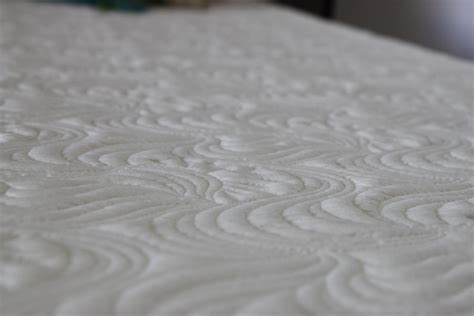 Plushbeds Eco Bliss 12" Med-Firm - Mattress Reviews - GoodBed.com