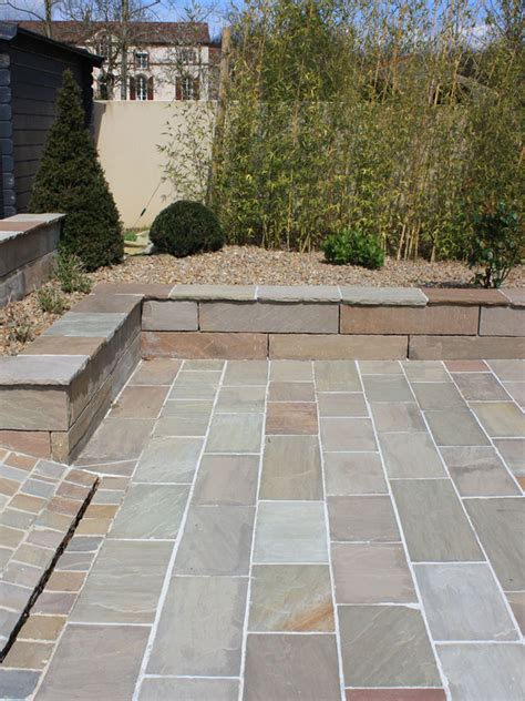 Raj Green Indian Sandstone Paving Slabs - 900x600 Pack | Garden paving ...