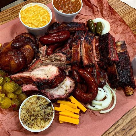 The 25 best places for BBQ in Texas, according to Big 7 Travel