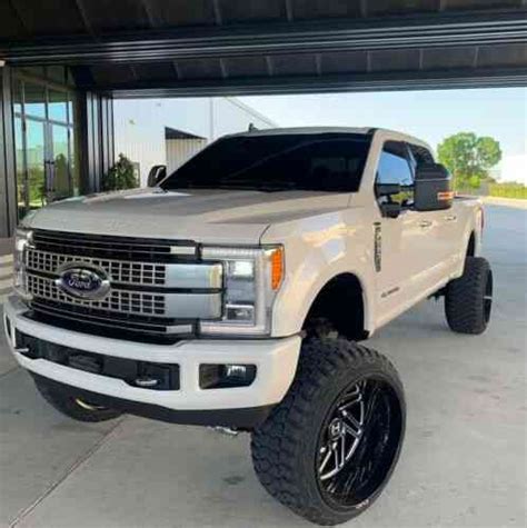 Lifted F-250 Platinum Ultimate (2019) F-250 Platinum: Used Classic Cars