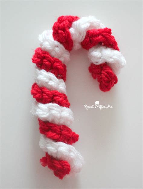 Easy Crochet Candy Canes - Repeat Crafter Me