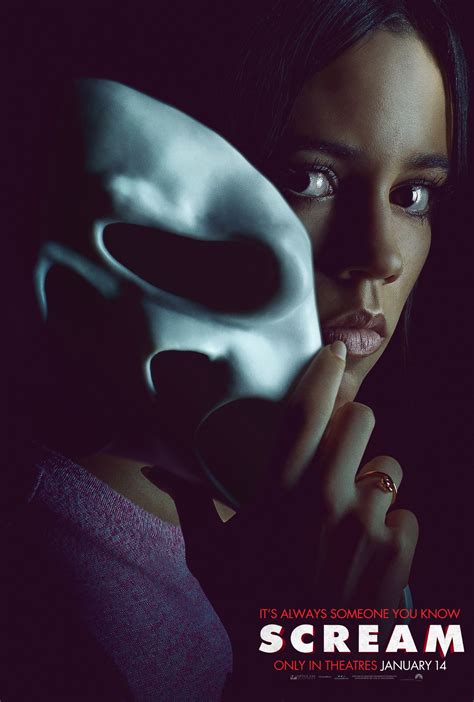 Ghostface Mask Is Held By 9 Different Characters In Scream 5 Posters