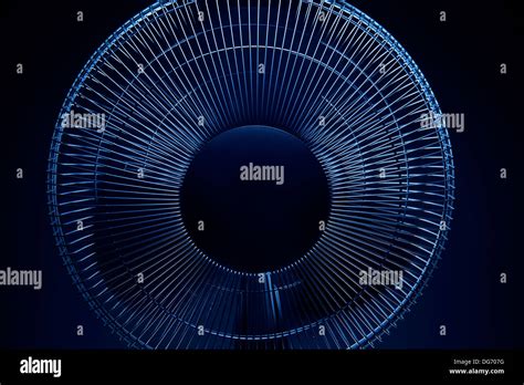 Cooling freestanding Oscillating Fan Stock Photo - Alamy