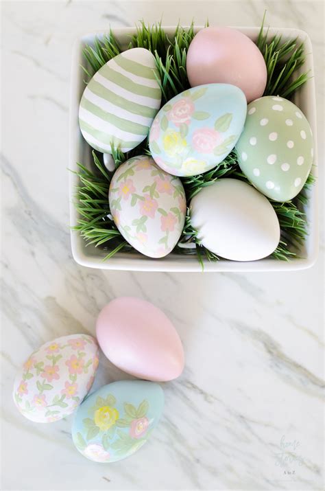 Beautiful and Simple Painted Easter Eggs