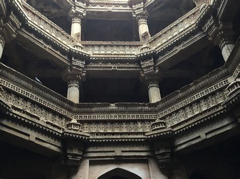 Adalaj Stepwell, Ahmedabad - Timings, History, Best Time to Visit