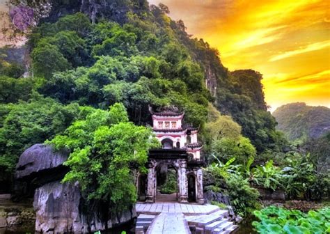 Bich Dong Pagoda- The Ninh Binh Spiritual Attraction - Culture Pham Travel