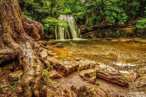 13 Of The Best Yorkshire Dales Waterfalls To Visit