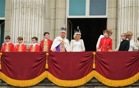 Prince George Caught Sticking Out His Tongue At Coronation