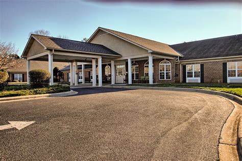 The 13 Best Assisted Living Facilities in Monroe, NC | Seniorly