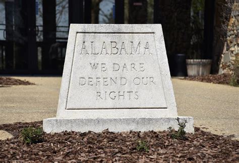 Alabama we Dare Defend Our Rights State Motto Editorial Stock Image - Image of bedford, 1939: ...