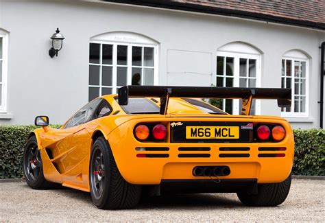 1995 McLaren F1 GTR - price and specifications